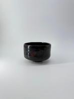(1901~1997)/Inscribed - Chawan (2) - Zwarte raku /