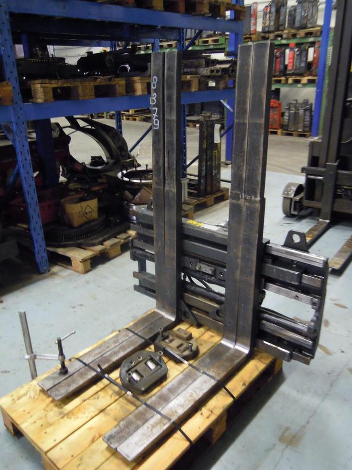 Kaup Vorkenversteller dubbel, Zakelijke goederen, Machines en Bouw | Heftrucks en Intern transport, 2000 tot 3000 kg, Overige aandrijving