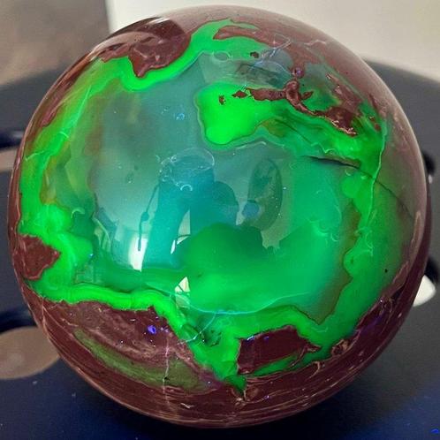 Agaat Fine polished Agate strong UV Sphere - Hoogte: 11.13, Verzamelen, Mineralen en Fossielen