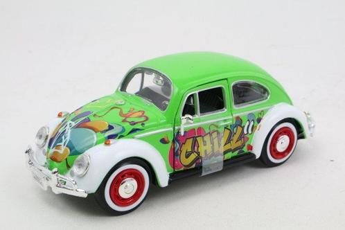 Maisto, Motormax 1:24 - Modelauto (2) - Volkswagen Kever, Hobby en Vrije tijd, Modelauto's | 1:5 tot 1:12