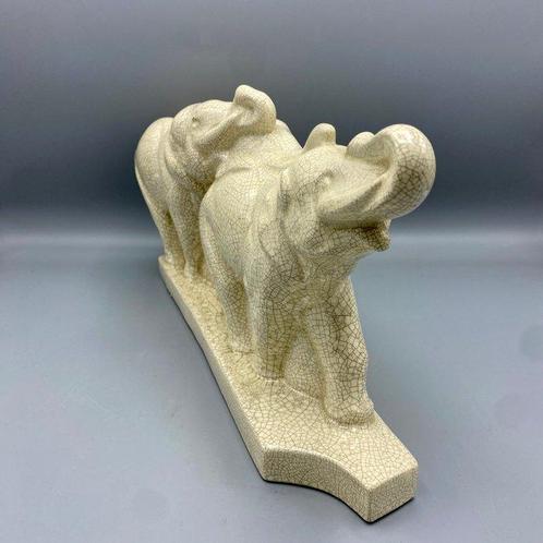 Jean De La Fontinelle - sculptuur, Un trio déléphants - 21, Antiek en Kunst, Antiek | Glas en Kristal