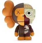 Kaws (1974) - KAWS MILO x BATHING APE(Brown)