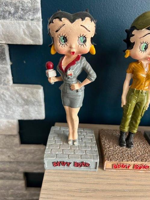 KFS FS TM Hearst/FS - Betty Boop - Lot de 6 figurines en, Cd's en Dvd's, Dvd's | Tekenfilms en Animatie