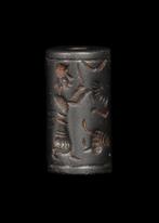 Mesopotamisch Haematite Cilinderzegel met gevleugelde