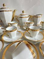 Limoges, Exclusive Porcelaine- “ Couronnes de Laurier et de