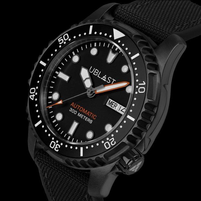 Ublast - Submerged 30 ATM - REF.UBSBM40CBKB - Rubber Strap -, Sieraden, Tassen en Uiterlijk, Horloges | Heren