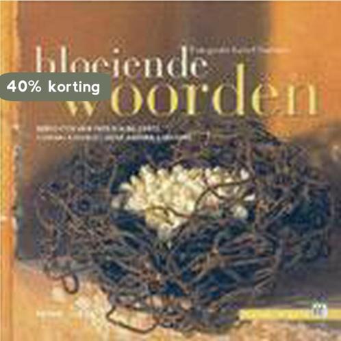 Bloeiende Woorden 9789020945638 Patricia de Corte, Boeken, Hobby en Vrije tijd, Zo goed als nieuw, Verzenden