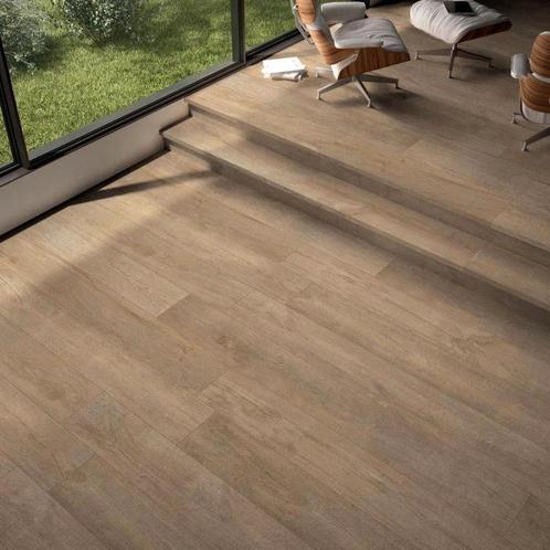 Vloertegel/Wandtegel Bruin 20x120cm (Vloeren) (Vloeren), Doe-het-zelf en Verbouw, Tegels, 20 tot 40 cm, 60 cm of meer, 10 m² of meer