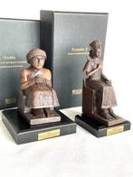 Prachtige Bronzen miniaturen “RAMSES II” & “GUDÉA” - Beeldje, Antiek en Kunst, Curiosa en Brocante