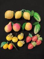 Vintage Christmas tree decorations. Papier-mâché technique., Diversen, Kerst, Nieuw