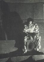 Mario von Bucovich - Sitzender Clown, Antiek en Kunst