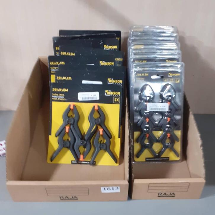 Doos grote en kleine zeilklemmen (D1613), Diversen, Rommelmarktspullen