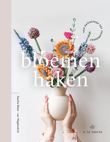 Bloemen Haken - A La Sascha, Haakboek beschikbaar voor biedingen