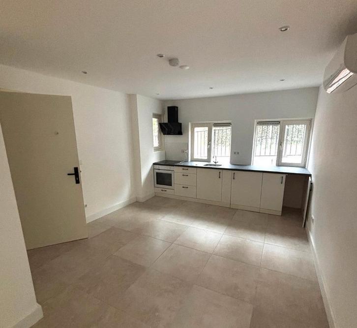 Te huur: Studio Weegbreestraat in Soest, Huizen en Kamers, Huizen te huur, Utrecht