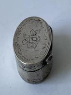 Doos - Ovale vliegendoosje - .950 zilver - bigorneel