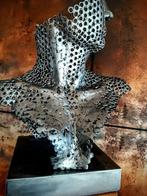 custom art garage - Grzegorz Pawowski - Buste, Nimue - 52