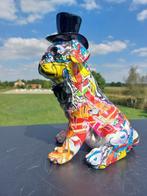 Beeld, street Art dog with cape - 27 cm - polyresin