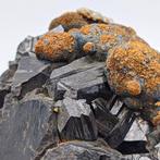 SPHALERIET LUCENTE met SIDERIET Mammellonare en CALCIET, Verzamelen, Mineralen en Fossielen