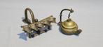 Two oil lamps - Messing - India/Europe - Begin 20e eeuw