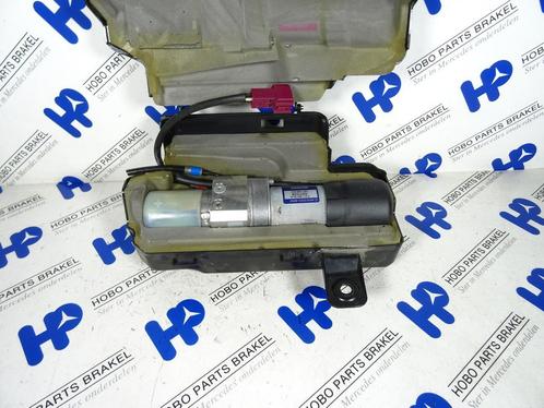 Achterklep pomp A 211 800 0948 o.a: E-klasse w211, Auto-onderdelen, Carrosserie en Plaatwerk, Gebruikt, 3 maanden garantie, Mercedes-Benz