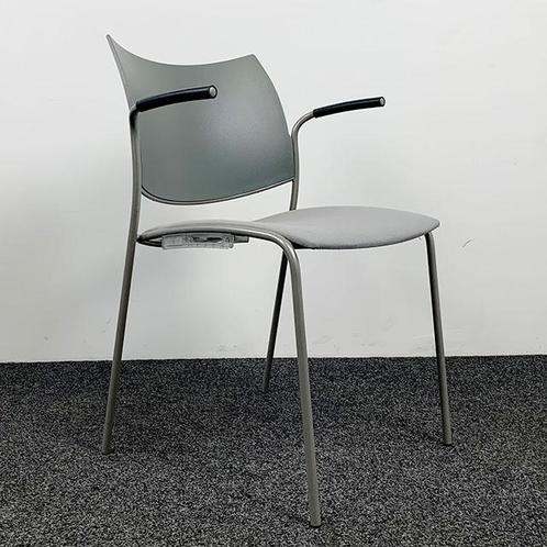 Casala Kantinestoel Grijs, Huis en Inrichting, Stoelen, Gebruikt, Ophalen of Verzenden