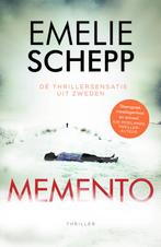 Memento / Jana Berzelius / 1 9789026147005 Emelie Schepp, Boeken, Verzenden, Zo goed als nieuw, Emelie Schepp