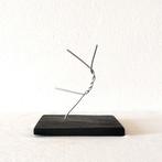 sculptuur, LETOILE - 18 cm - Staal, leisteen - 2023