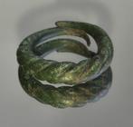 Middeleeuws Brons Ring geweven touw. (Zonder Minimumprijs), Sieraden, Tassen en Uiterlijk, Antieke sieraden