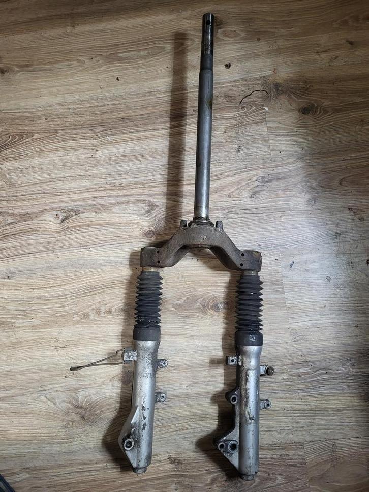 Kymco Bet & Win 50 LC 2005 / Voorvork, Fietsen en Brommers, Brommeronderdelen | Scooters, Kymco, Ophalen of Verzenden