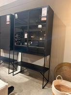 Vitrinekast Orizone - zwart metaal - Pronto Wonen, Huis en Inrichting, Kasten | Vitrinekasten, Ophalen of Verzenden, Nieuw, 100 tot 150 cm