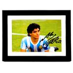 Diego Maradona - Gesigneerde foto - Handtekening, Verzenden, Nieuw, Foto of Kaart, Gesigneerd