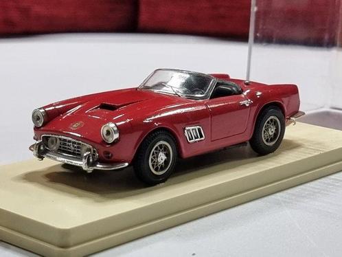 Idea 3 - Made in Italy 1:43 - Model sportwagen - Ferrari 250, Hobby en Vrije tijd, Modelauto's | 1:5 tot 1:12