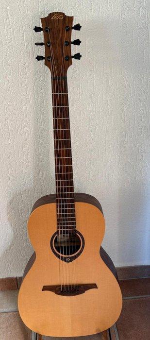 Lag - T270PE - - Akoestische gitaar - China beschikbaar voor biedingen