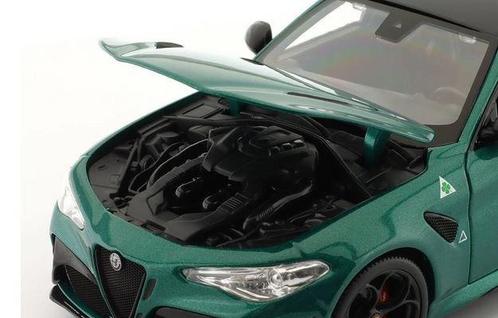 Bburago 1:18 - Model sportwagen - Alfa Romeo Giulia GTAm -, Hobby en Vrije tijd, Modelauto's | 1:5 tot 1:12