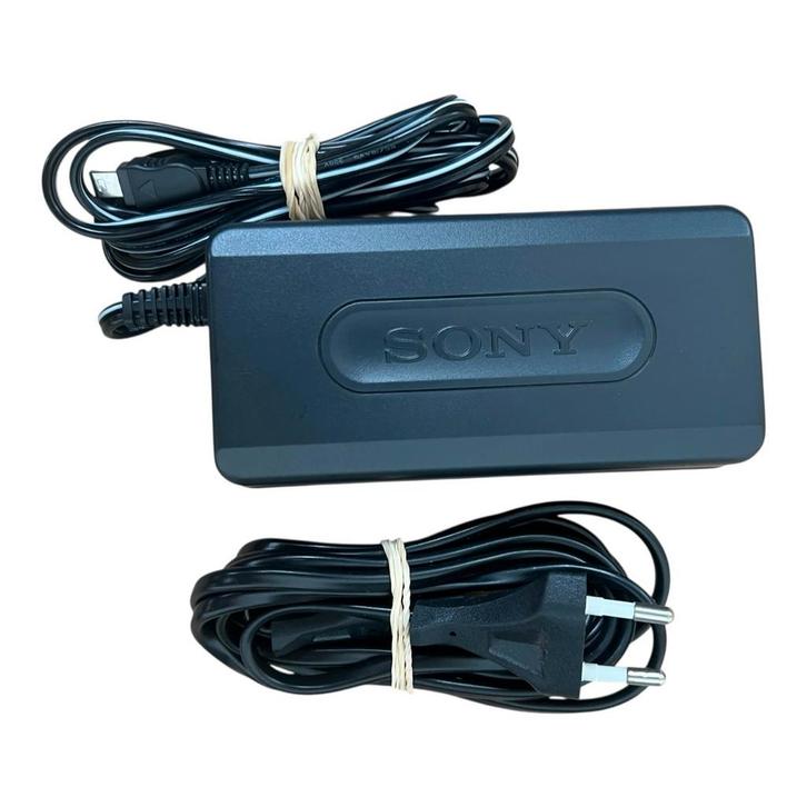 Sony AC-L10A – Adapter voor NP-F550 / F570, Audio, Tv en Foto, Fotografie | Fotostudio en Toebehoren, Zo goed als nieuw, Verzenden