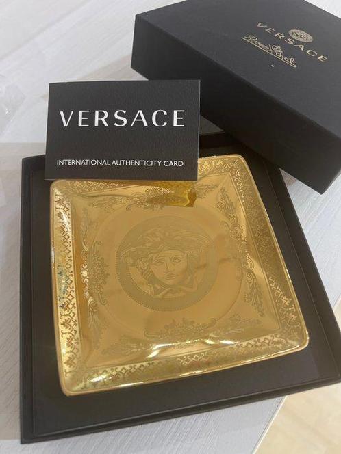 Rosenthal - Versace - Bord - Golden medusa - Porselein, Antiek en Kunst, Antiek | Meubels | Tafels