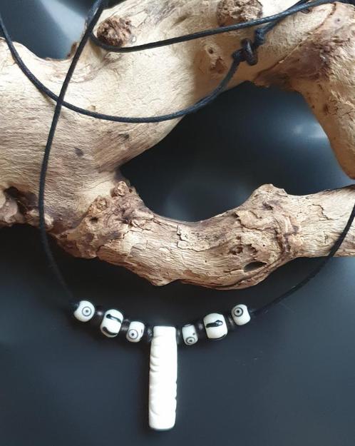 Handgemaakte heren ketting van Maori Yak bot 1st, Sieraden, Tassen en Uiterlijk, Armbanden