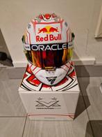 Red Bull Racing - Max Verstappen - Helm 1:2, Hobby en Vrije tijd, Modelauto's | 1:5 tot 1:12, Nieuw