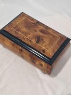 Sieradendoos - Hout, Antiek en Kunst, Curiosa en Brocante