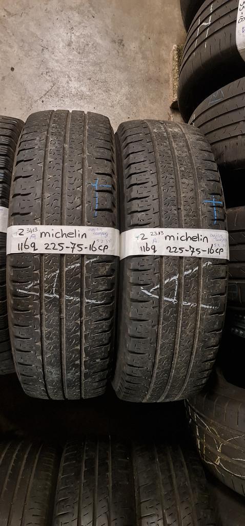 2x 225-75-16cp Michelin Zomer 5.2mm €40 Per Band 225 75 16cp, Auto-onderdelen, Banden en Velgen, 16 inch, Zomerbanden, 225 mm