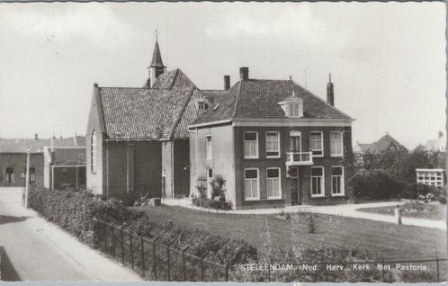 STELLENDAM - Ned. Herv. Kerk met Pastorie, Verzamelen, Ansichtkaarten | Nederland, Verzenden