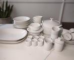 Arzberg / Royal Porcelain - Tafelservies - Gecanneleerd -