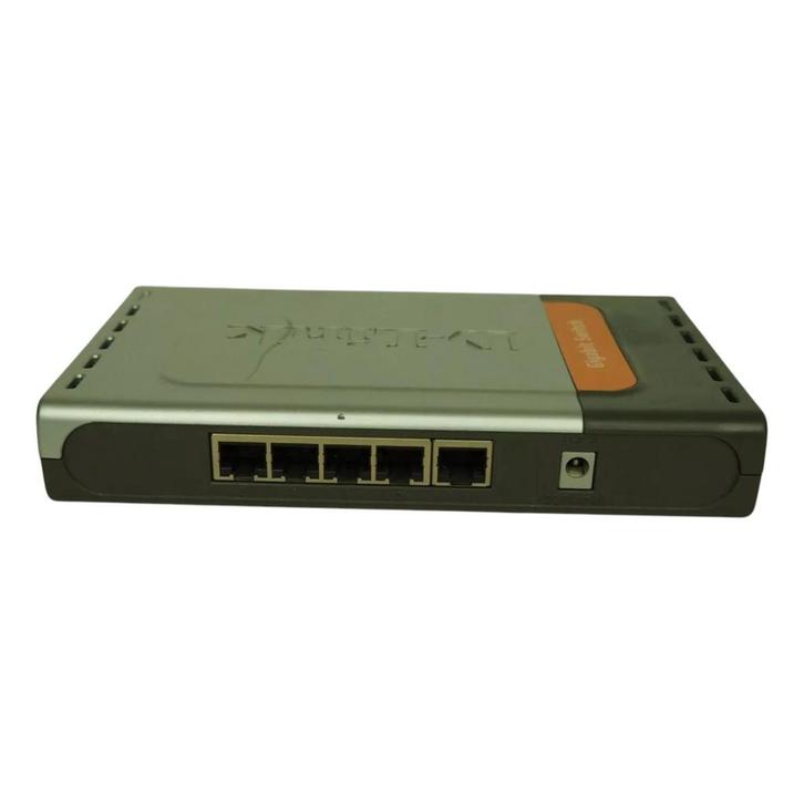 D-Link DGS-1005D, Computers en Software, Netwerk switches, Ophalen of Verzenden