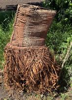 Geestdanskostuum uit de jaren 1980 - Asmat - West-Papoea