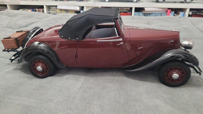 Hachette 1:8 - Modelbouwdoos - Traction Avant Citroën 11, Hobby en Vrije tijd, Modelauto's | 1:5 tot 1:12