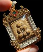 Amulet van de Boeddha Phra Pidta: Volledige bescherming &, Antiek en Kunst