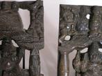 Houtsnijwerken die godheden afbeelden. - Hout - India - 20e, Antiek en Kunst