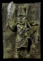 Bronzen plaat - In de stijl van Bini / Edu - Nigeria-Benin, Antiek en Kunst