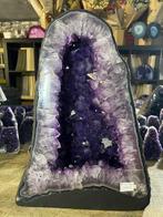amethist Geode - Hoogte: 49 cm - Breedte: 37 cm- 38 kg - (1), Verzamelen, Mineralen en Fossielen