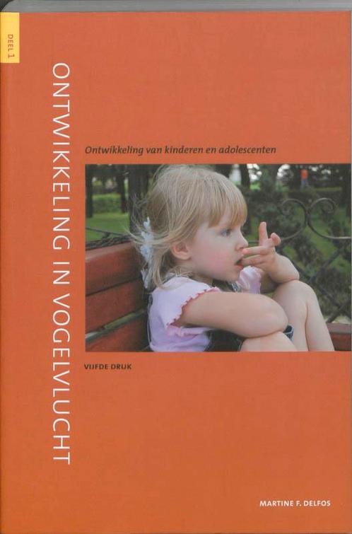 Ontwikkeling in vogelvlucht / 1 / Ontwikkelingspsychologie, Boeken, Studieboeken en Cursussen, Zo goed als nieuw, Verzenden